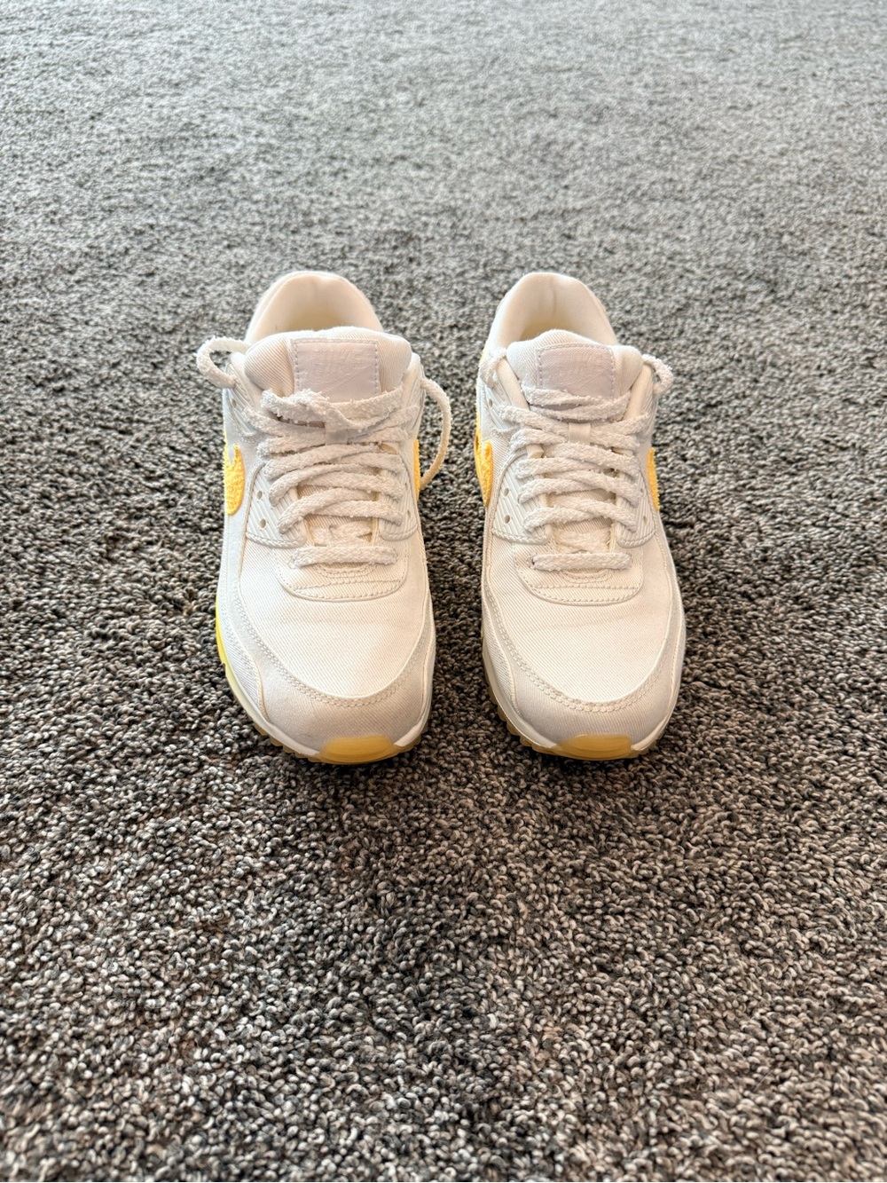 Size 7M/8.5W - Nike Air Max 90 SE Citron Daisy Sneakers - FJ4548-100